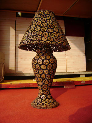 核桃工艺品台灯与摆挂件 匠心独运的木质竹质艺术